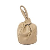 Studs Latte Bombón Knot Wrist Bag